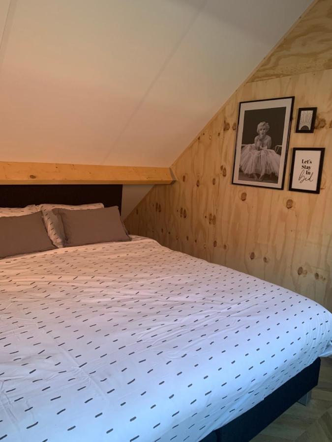 Villa Tiny House Thuus Sint Annaland Exterior foto